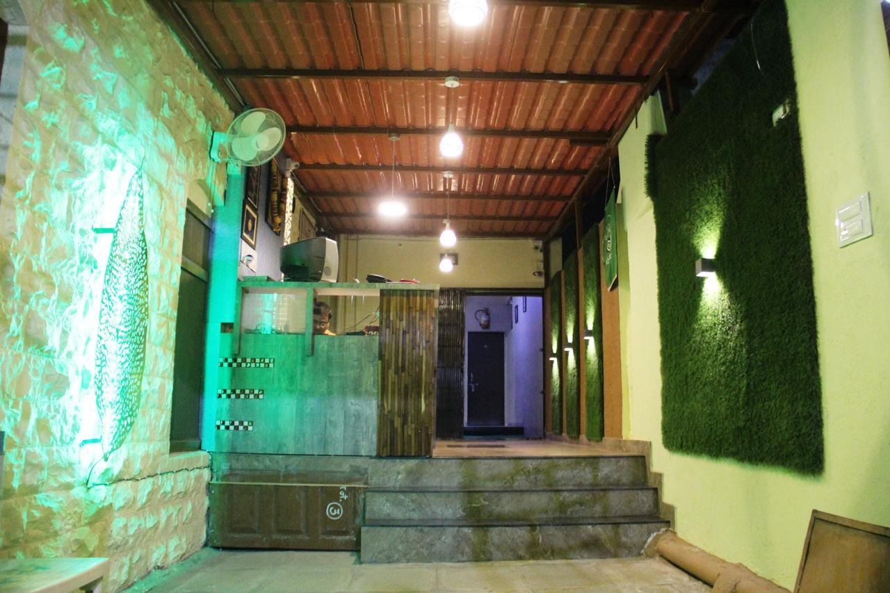 Yuvraj Lodge Osmanabad Kültér fotó
